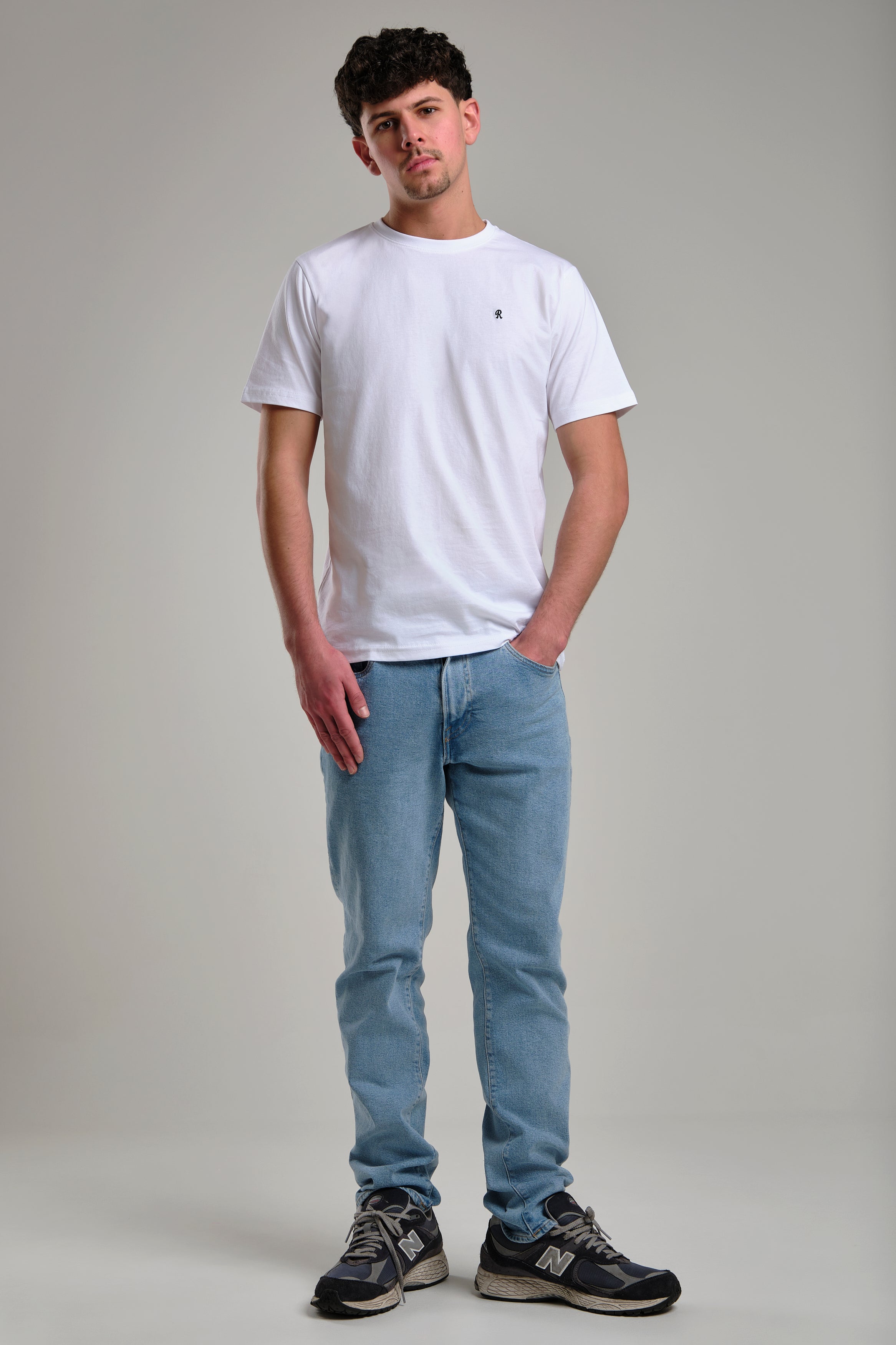 EMBLEMA PREMIUM T-SHIRT WHITE