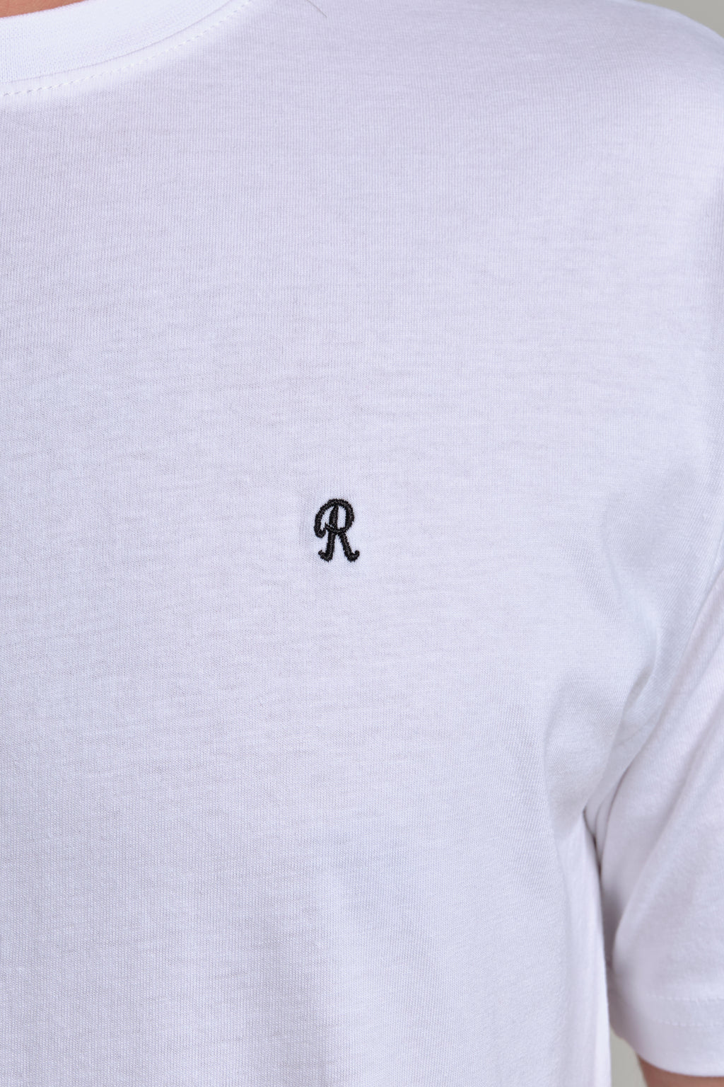 EMBLEMA PREMIUM T-SHIRT WHITE